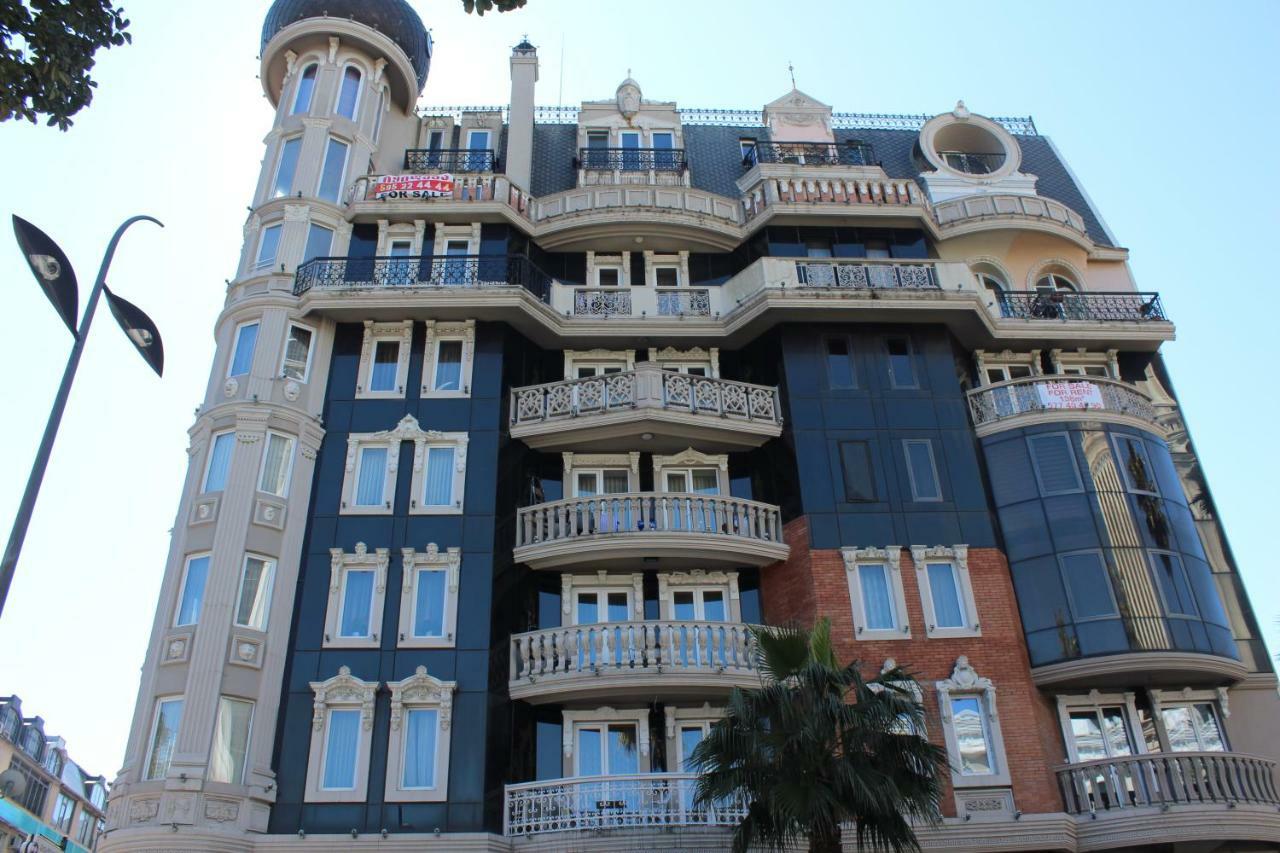 Batumi Apartment In Front Of Sheraton Extérieur photo