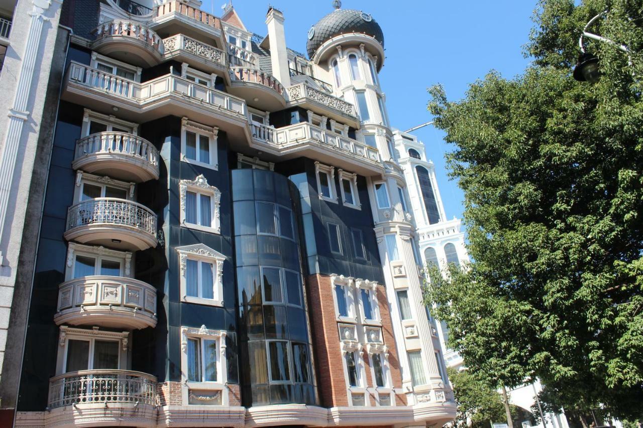 Batumi Apartment In Front Of Sheraton Extérieur photo