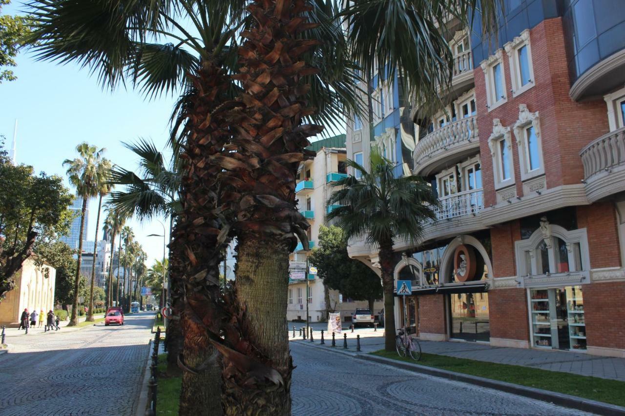 Batumi Apartment In Front Of Sheraton Extérieur photo